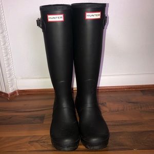 HUNTER rainboots SIZE US 7